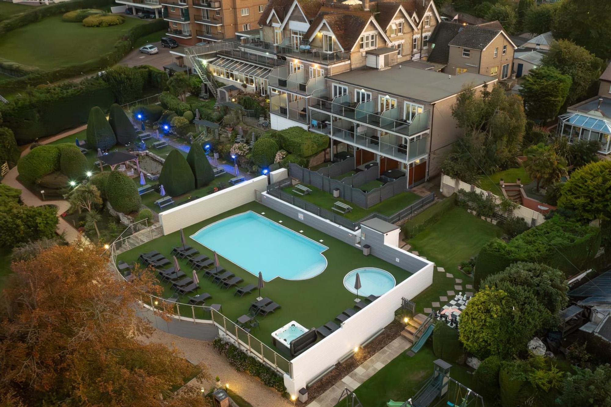 Luccombe Manor Country House Hotel Shanklin Exterior photo
